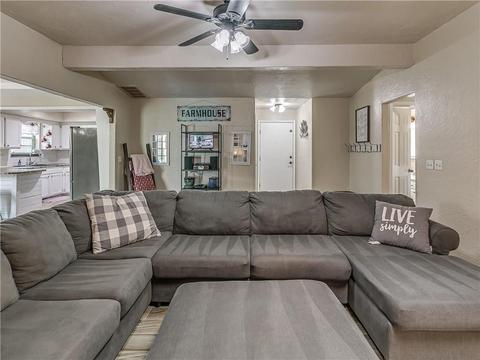 10329 Glascow Dr, Yukon, OK 73099 photo 9