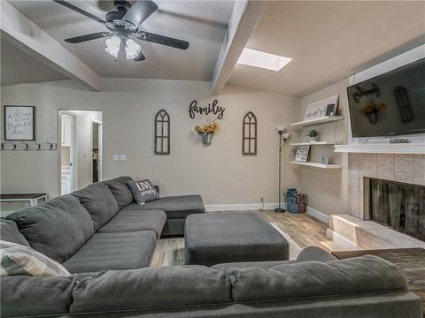 10329 Glascow Dr, Yukon, OK 73099 photo 8