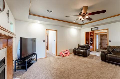 2170 Garden Ln, Tuttle, OK 73089 photo 6