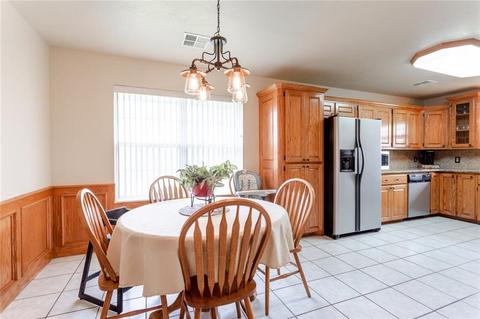 2170 Garden Ln, Tuttle, OK 73089 photo 7
