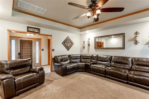 2170 Garden Ln, Tuttle, OK 73089 photo 5