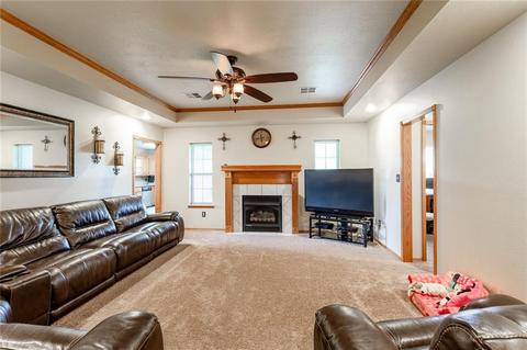 2170 Garden Ln, Tuttle, OK 73089 photo 4