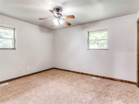2103 Straight St, Harrah, OK 73045 photo 13