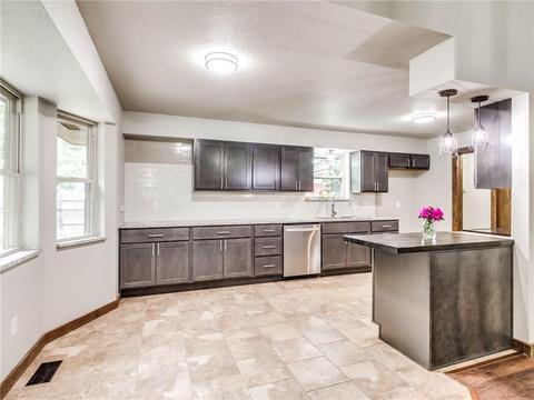 2103 Straight St, Harrah, OK 73045 photo 8