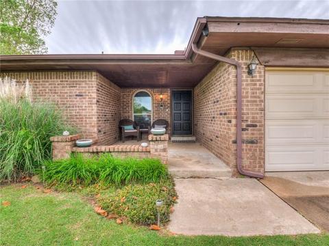 2103 Straight St, Harrah, OK 73045 photo 2