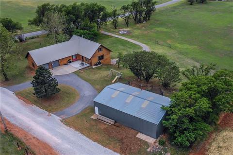 24295 E 950 Rd, Hydro, OK 73048 photo 3