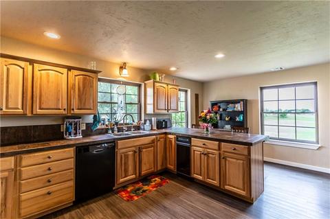 24295 E 950 Rd, Hydro, OK 73048 photo 14