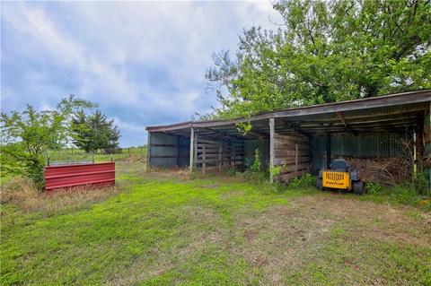 106129 S Highway 102, Mcloud, OK 74851 photo 17