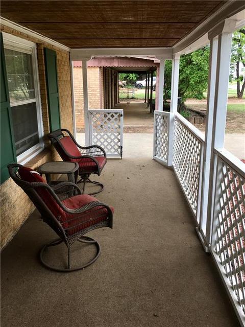 928 E Cypress, Altus, OK 73521 photo 3