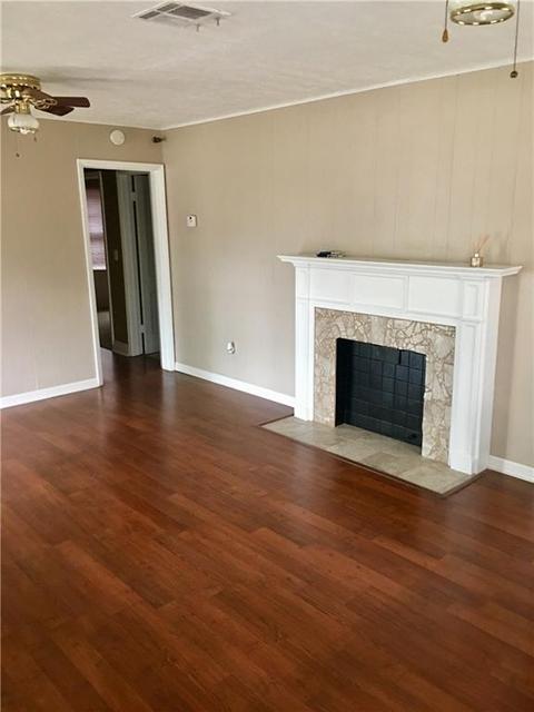 928 E Cypress, Altus, OK 73521 photo 4