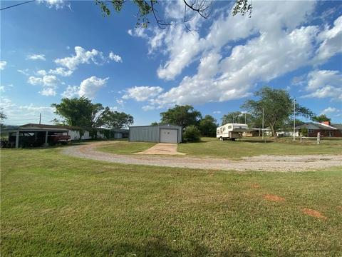1005 Whiteshield, Hammon, OK 73650 photo 26