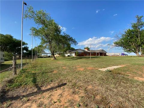1005 Whiteshield, Hammon, OK 73650 photo 27