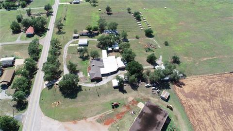 1005 Whiteshield, Hammon, OK 73650 photo 4