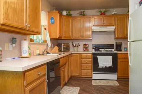320 Harrogate Dr, Yukon, OK 73099 photo 5