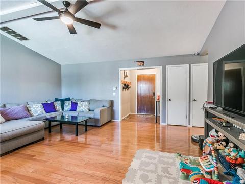 328 Cherryvale Rd, Edmond, OK 73003 photo 7