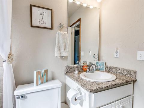 328 Cherryvale Rd, Edmond, OK 73003 photo 18