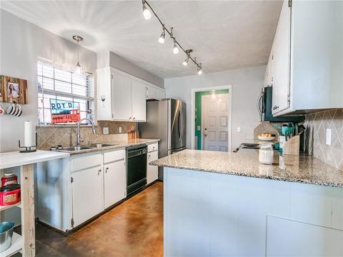 328 Cherryvale Rd, Edmond, OK 73003 photo 11