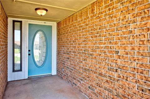 2301 Galaxy Dr, Altus, OK 73521 photo 6