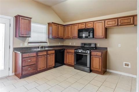20660 Frontier Pl, Harrah, OK 73045 photo 9
