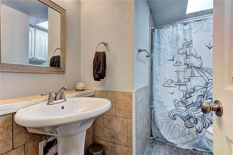2124 Westmore Dr, Moore, OK 73170 photo 29