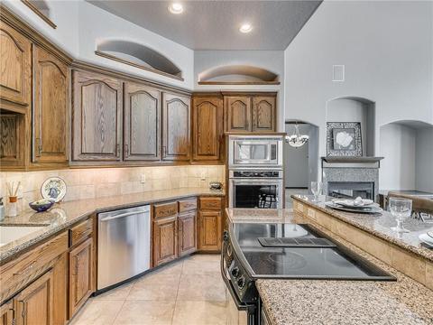 305 W Waterfront Dr, Tuttle, OK 73089 photo 18