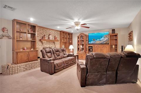 616 Camelot Ct, Altus, OK 73521 photo 8