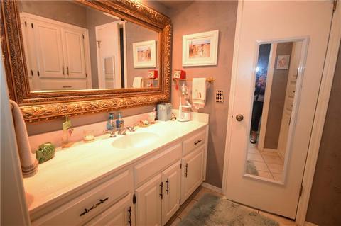 2011 Sumac Cir, Edmond, OK 73013 photo 15