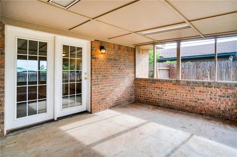 701 Comanche Trl, Altus, OK 73521 photo 32