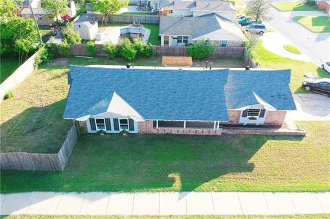 100 Eberle Dr, Moore, OK 73160 photo 1