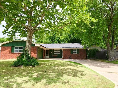 439 Forest Dr, Norman, OK 73069 photo 2