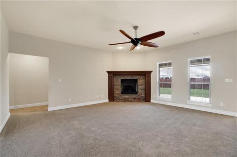 908 Sheryl Ln, Altus, OK 73521 photo 3
