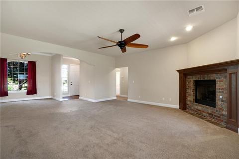 908 Sheryl Ln, Altus, OK 73521 photo 5