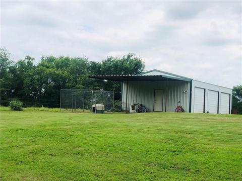 16005 County Road 1430, Apache, OK 73006 photo 2