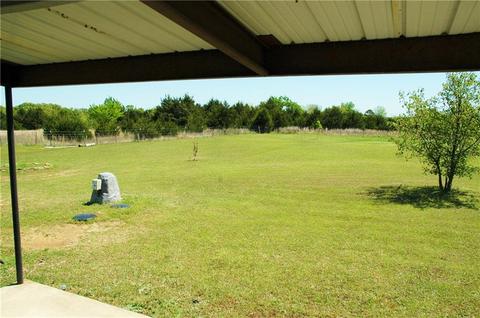 Undisclosed, Ada, OK 74820 photo 13