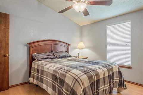 2135 Goodrich Dr, Moore, OK 73170 photo 19