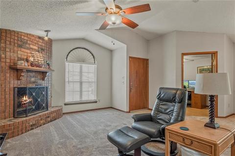 2135 Goodrich Dr, Moore, OK 73170 photo 8