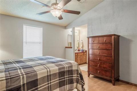 2135 Goodrich Dr, Moore, OK 73170 photo 21