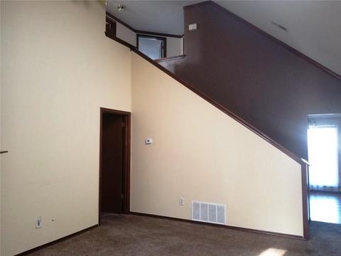 2108 Briarcliff Dr, Moore, OK 73170 photo 8