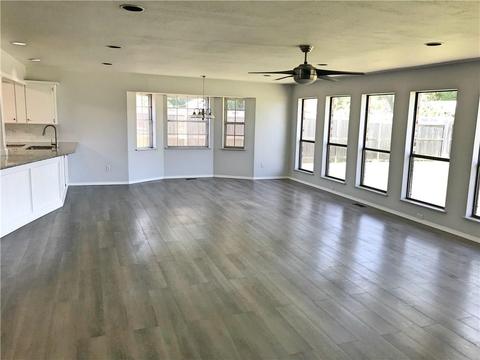 555 E 29th St, Edmond, OK 73013 photo 8