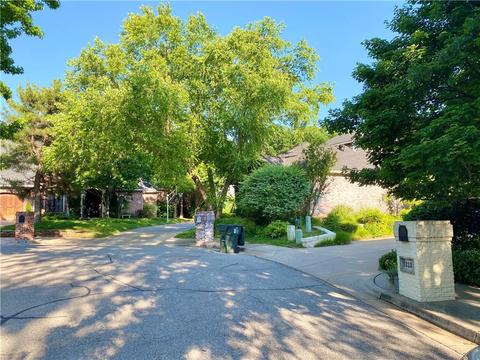 1304 Brookside Dr, Norman, OK 73072 photo 9