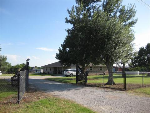 2059 Fox Ln, Tuttle, OK 73089 photo 1