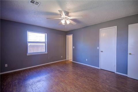 1024 Juno Cir, Edmond, OK 73003 photo 14
