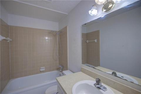 1024 Juno Cir, Edmond, OK 73003 photo 20