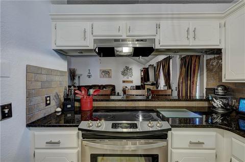 809 Golden Eagle Dr, Norman, OK 73072 photo 12