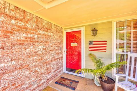 809 Golden Eagle Dr, Norman, OK 73072 photo 2