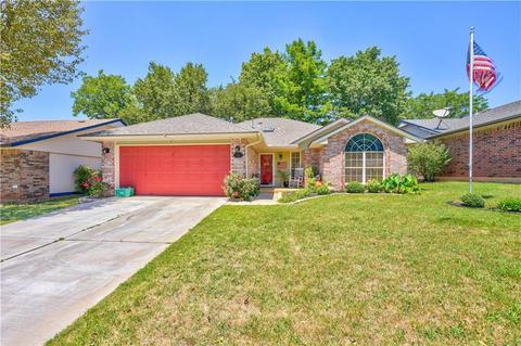 809 Golden Eagle Dr, Norman, OK 73072 photo 3