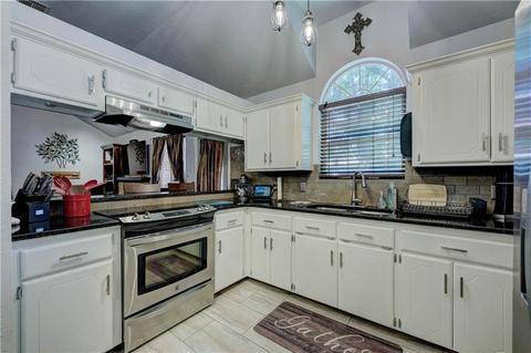 809 Golden Eagle Dr, Norman, OK 73072 photo 15