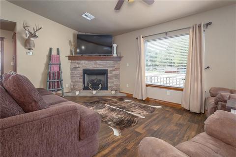 206 E Hanna Ave, Davis, OK 73030 photo 4