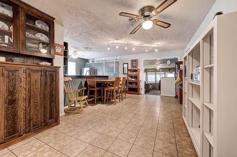 902 E Maguire Rd, Noble, OK 73068 photo 4