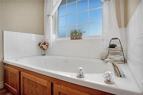 1724 White Tail Dr, Altus, OK 73521 photo 24